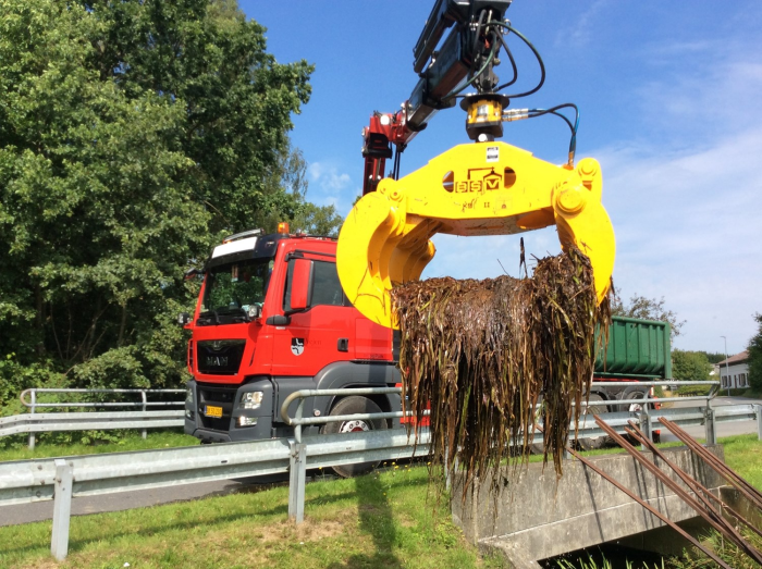bsv_grab_til_at_samle_groede_manure_grab_3_4079